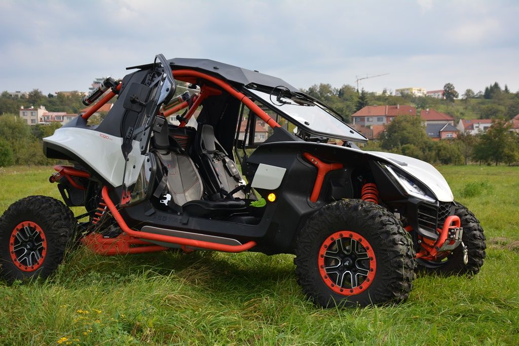 Segway Villain Vollkabine mit Scheibenwischer – Bild 3