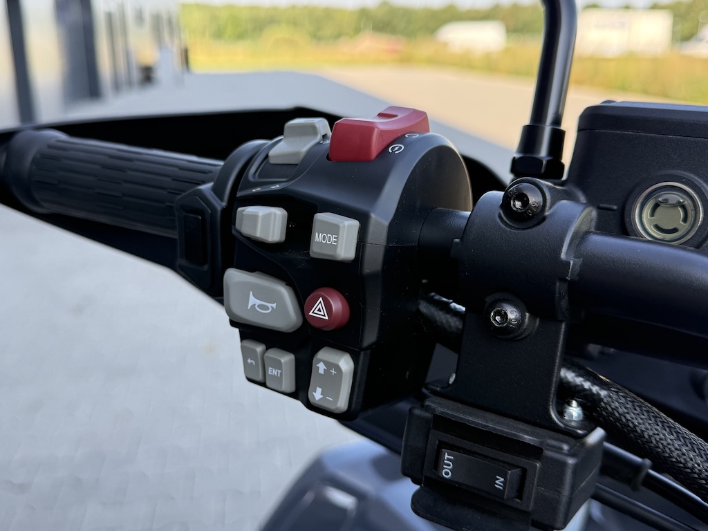 Sportiva 1000 Duale GTO inkl. Koffer und Windschild – Bild 7